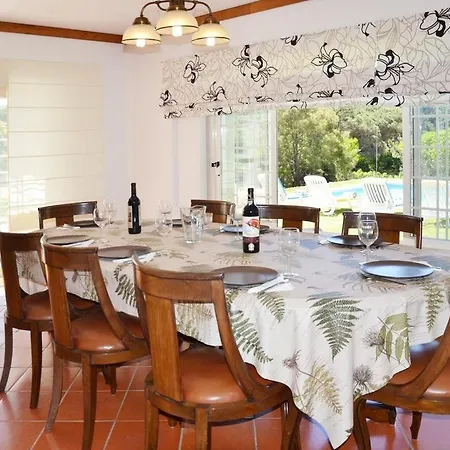 Eugene - Great 6 Bedroom - Private Pool - Sauna And Table Tennis